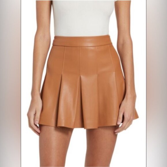 NWT SUSANA MONACO Pleated Faux Leather Mini Skirt Caramel Women’s Sz M - Picture 9 of 10